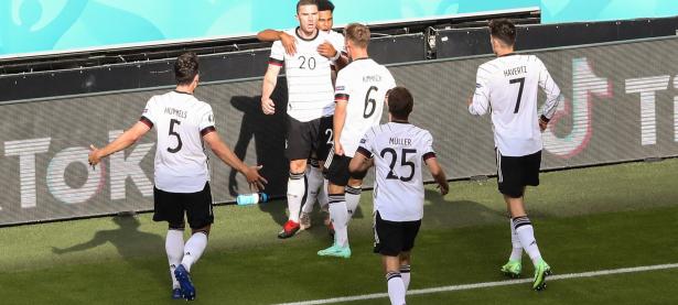 B体育网页版登录入口-包含惊心动魄！国家队在欧锦赛预选赛中上演逆转的词条