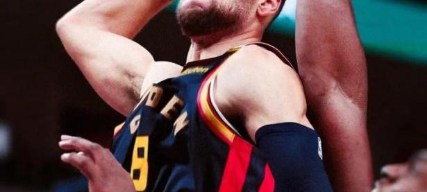 B体育入口-步行者不敌公牛，拉文砍下33分独揽