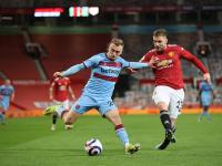 B体育网站-包含英超球队赛程密集，士气与体能双受考验的词条