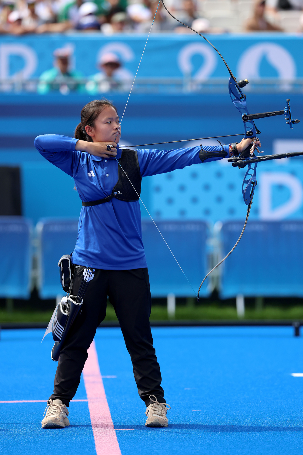 德国射箭选手勇夺金牌，创造历史佳绩