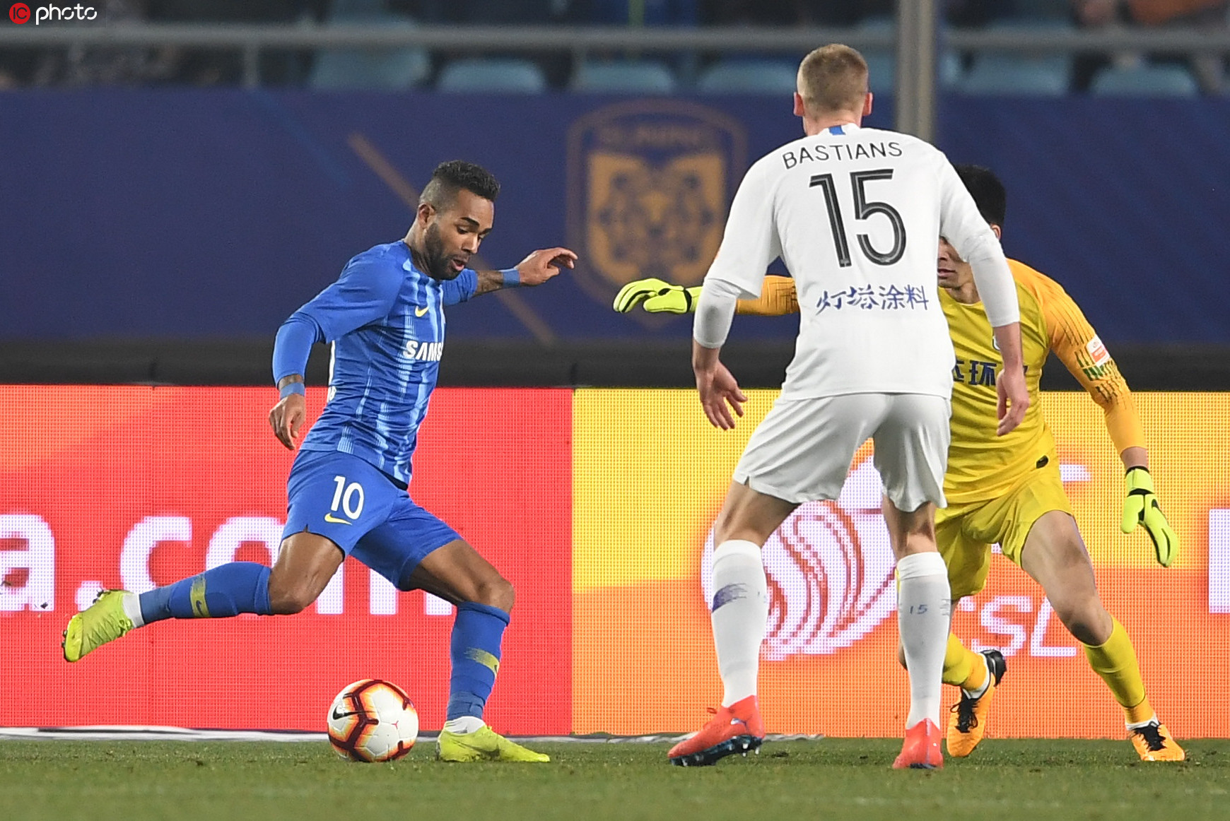 苏宁客场完胜泰达,取得三连胜 苏宁客场完胜泰达,取得三连胜