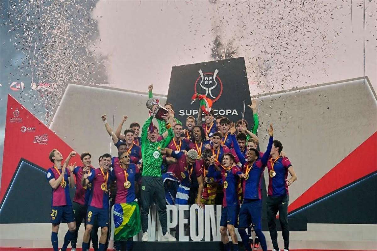 包含巴塞罗那与塞维利亚要在决赛中争夺西班牙超级杯的词条 包含巴塞罗那与塞维利亚要在决赛中争夺西班牙超级杯的词条