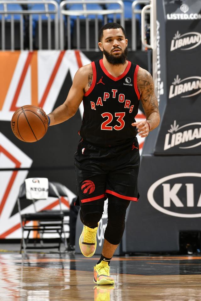 猛龙战胜老鹰，范弗利特发挥稳定的简单介绍