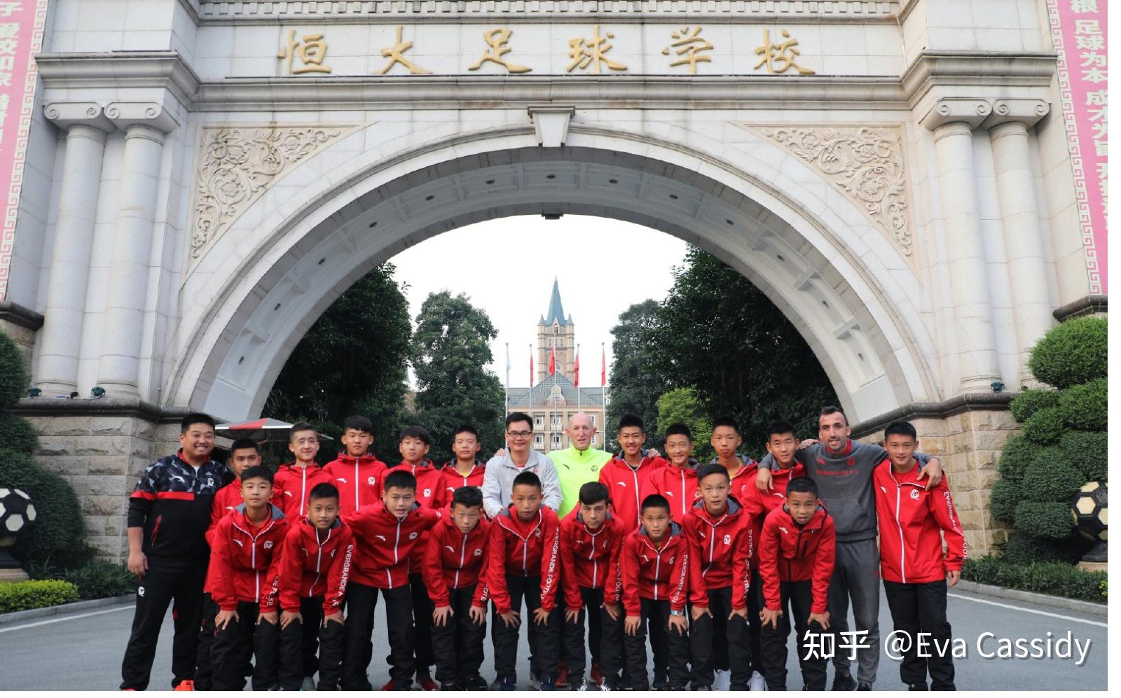 汉堡宣布签下青训新秀,青训体系表现 汉堡宣布签下青训新秀,青训体系表现