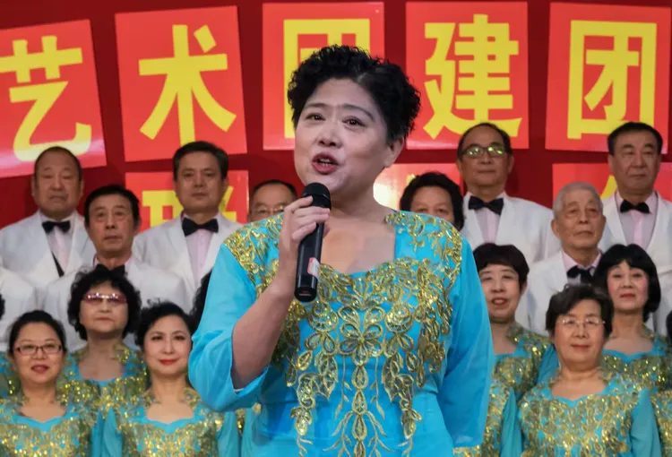 包含选手个人风采绽放，全力奏响胜利乐章的词条