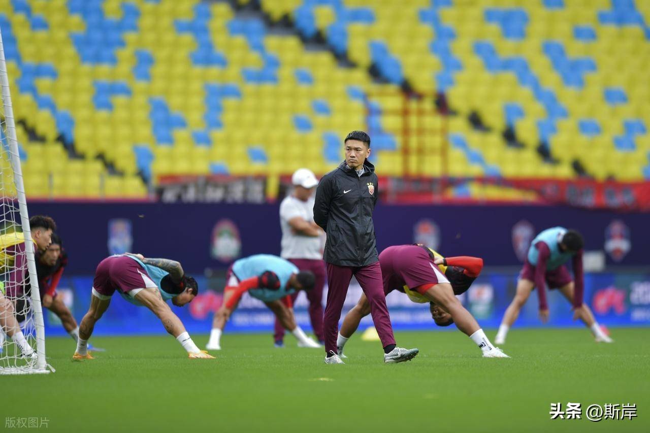 直击！中超争冠战将至，谁能笑到最后？的简单介绍