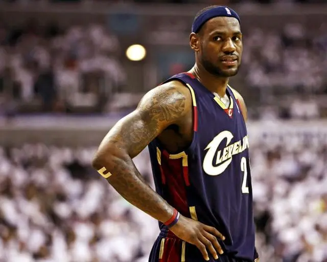 斯图加特前锋状态回暖，进攻火力逐渐恢复